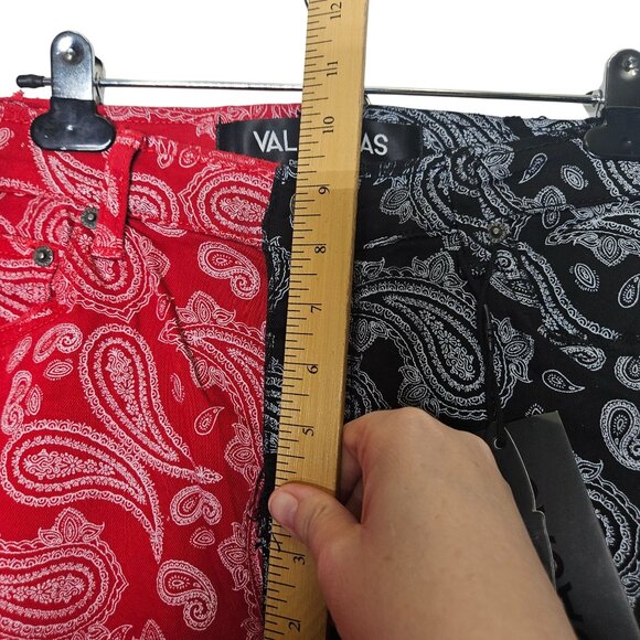 Valabasas Mens Paisley Print Slim Fit Pants 32 Red & Black Split Bandana Stretch - Picture 9 of 12